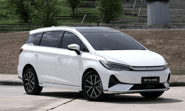 BYD Siapkan MPV Listrik Kembaran Taksi BlueBird, Pesaing Innova Zenix