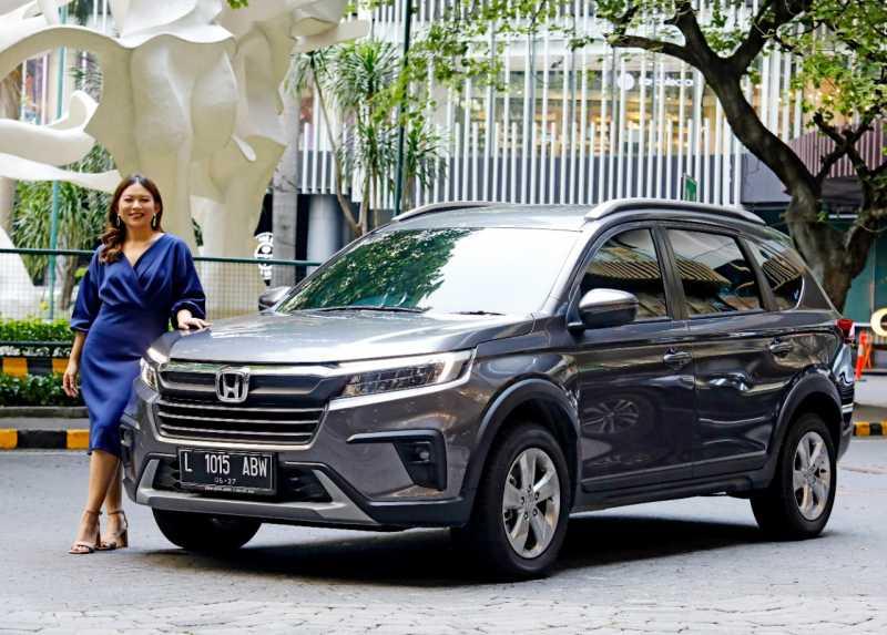 Low SUV Terlaris: Honda BR-V Goyang Dominasi Rush-Terios