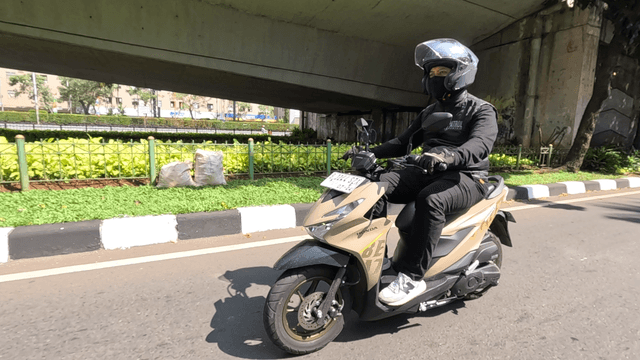 Review All New Honda BeAT Street: Bensin Penuh Bisa 299 Kilometer!