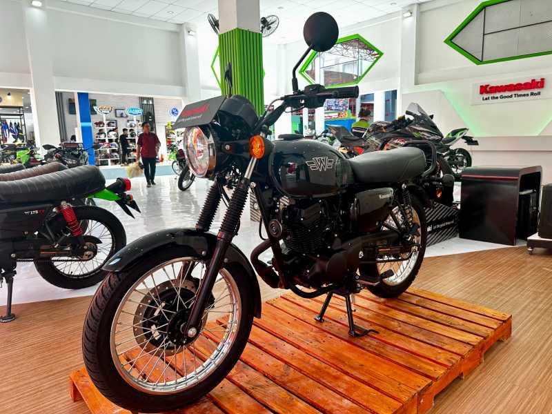 Akhirnya Kawasaki Luncurkan W175L Injeksi dan KLX230 Series