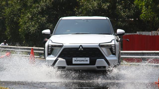 Alasan Kenapa Mitsubishi XFORCE jadi Low SUV 5 Penumpang Terbaik