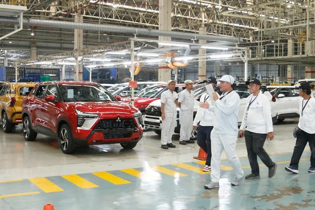 Terpesan 4 Ribuan Unit, Mitsubishi Mulai Kirim XFORCE ke Konsumen