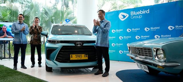 Bluebird Kini Resmi Pakai Avanza Baru Platform TNGA Penggerak Depan