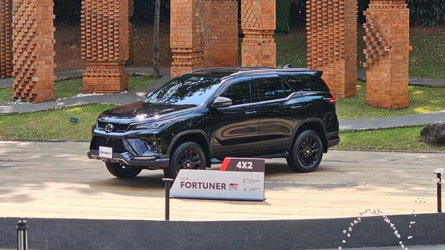 Toyota Fortuner Generasi Baru Bakal Tinggalkan Mesin Diesel?