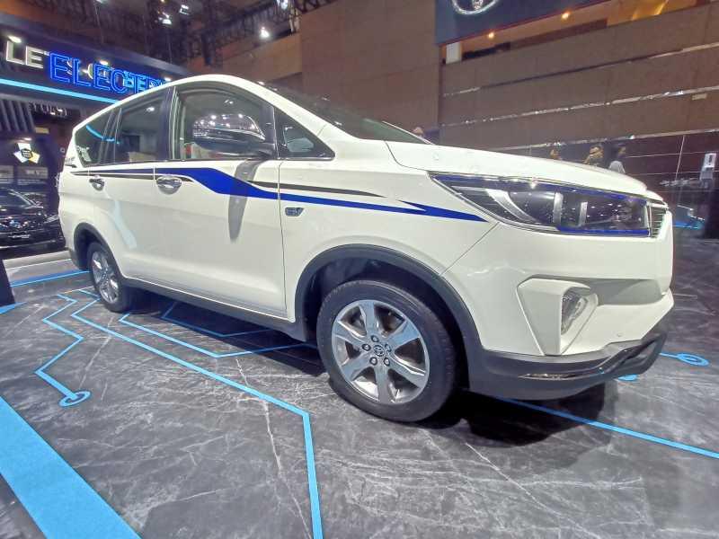 Kijang Innova Hybrid Sudah Bisa Dipesan, Berapa Harganya?