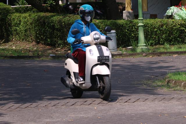 Sepele, Tapi Perhatikan Cara Libas Polisi Tidur Saat Naik Motor