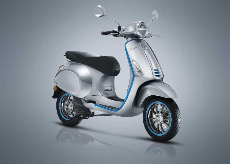 Motor Listrik Vespa Elettrica Dijual di Indonesia, Harga Rp198 Jutaan!