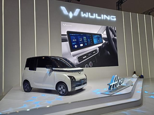 Belum Pernah Test Drive, Wuling Air ev Malah Sudah Dipesan 500 Unit