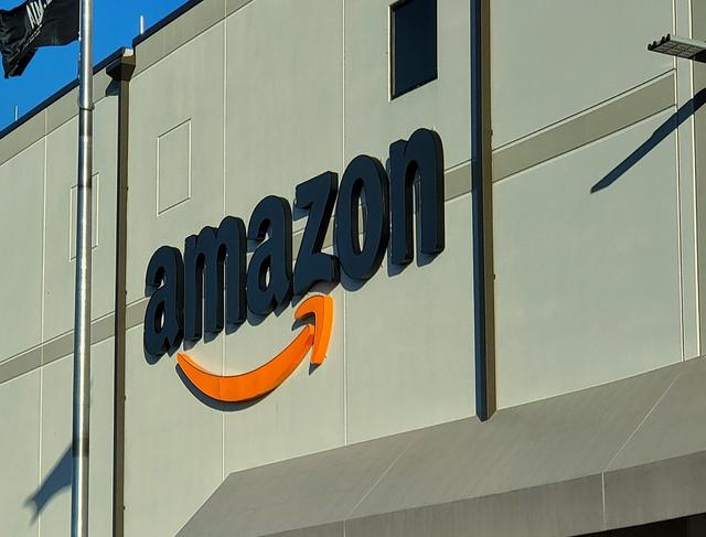 ChatGPT Bakal Punya Saingan Baru Nih, Namanya ‘Metis’ dari Amazon