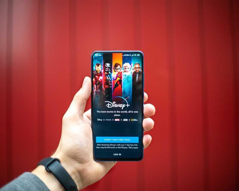 Ikuti Jejak Netflix, Disney+ Blokir Akun Sharing Mulai Maret 2024