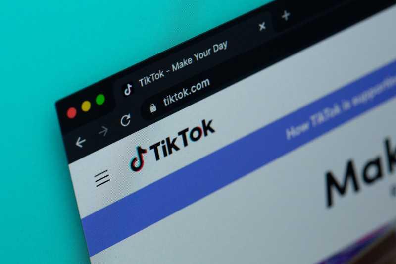 Benarkah TikTok Atur Algoritma Biar Produk asal China Laris Manis?