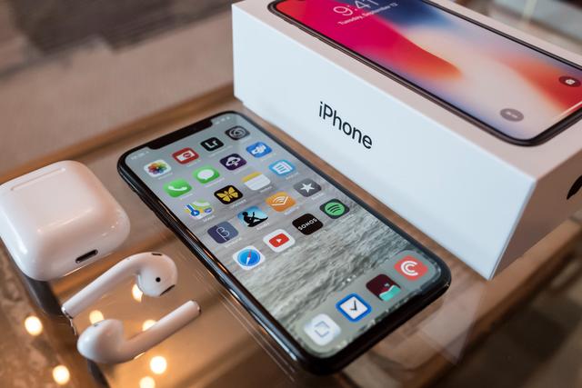 Lebih Suka iPhone, Gen Z Malu Punya Ponsel Android 