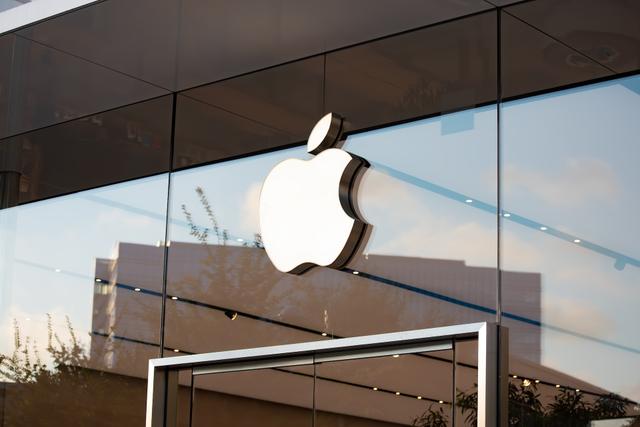 Apple Siapkan Produk Baru, Layar Pintar Berlengan Robot dengan HomeOS