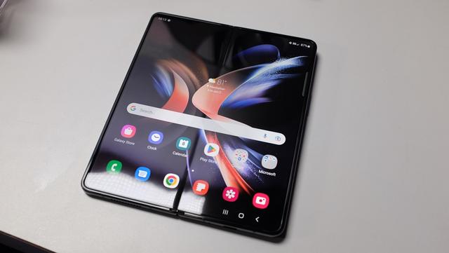 Hands-on Samsung Galaxy Z Fold4 dan Flip4 Langsung dari New York