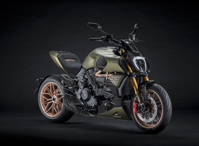 Ducati Diavel Lamborghini Diluncurkan, Kekar dan Seram!