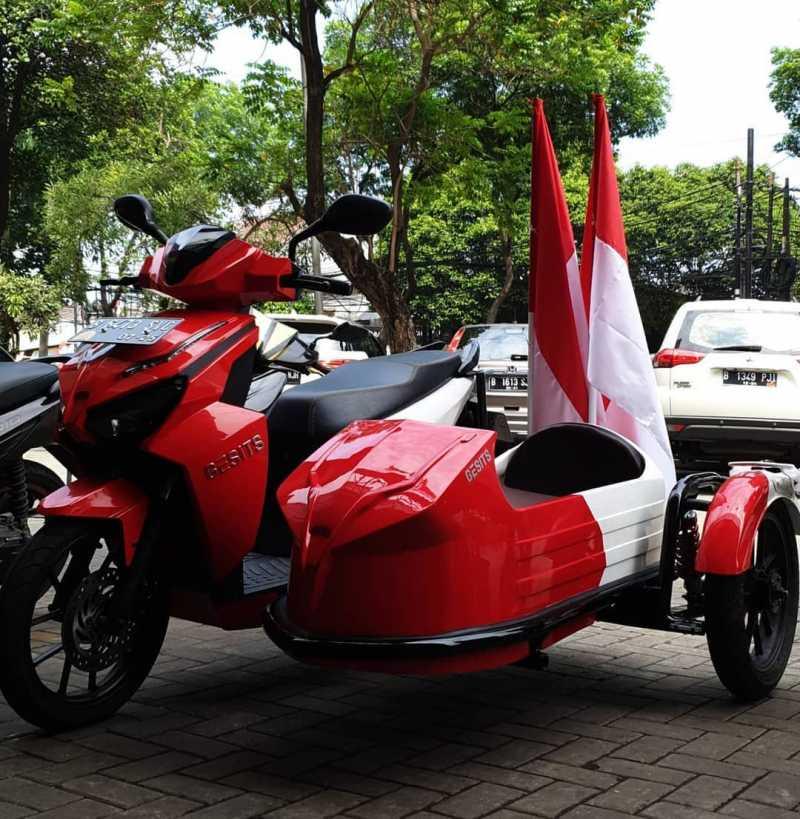 Gesits Resmi Buka Diler di Lebak Bulus Jaksel