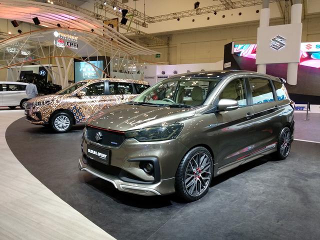 Serius? Ertiga Crossover bakal jadi Versi Termewah dengan Captain Seat