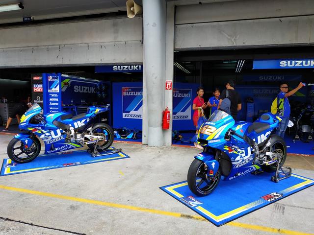 Melihat Langsung ke Garasi MotoGP di Sirkuit Sepang Malaysia, Begini Suasananya!