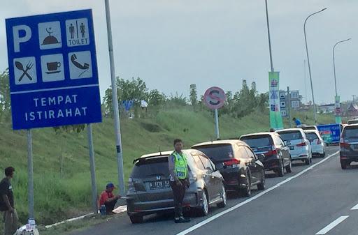 Rest Area Jakarta-Cikampek Bakal Ditutup Saat Super Long Weekend