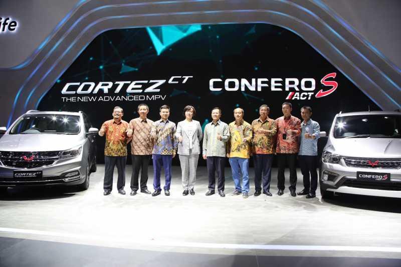 IIMS 2019: Ini Harga Wuling Cortez Turbo dan Confero ACT