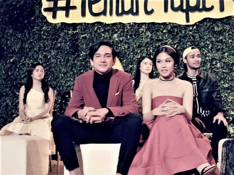 Adipati dan Vanesha Kompak Menangis di Gala Premier \'Teman Tapi Menikah\'