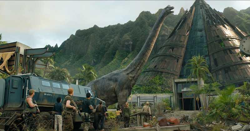 5 Adegan ‘Jurassic World: Fallen Kingdom’ yang Mirip dengan 2 Film Lawas Jurassic