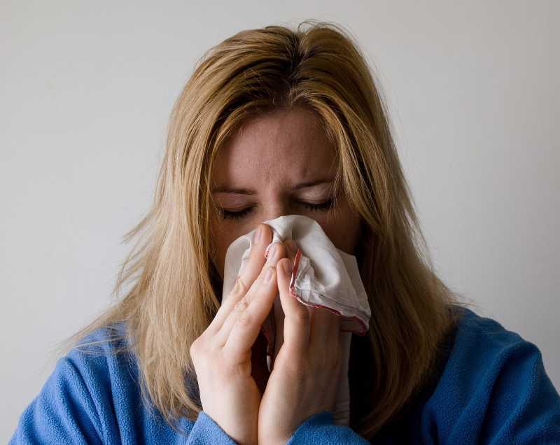 Meski Bakal Sembuh dengan Sendirinya, Flu Bisa Memburuk karena 5 Makanan Ini