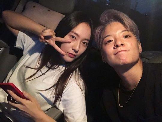 Keluar dari SM, Amber Pamer Keakraban dengan Krystal