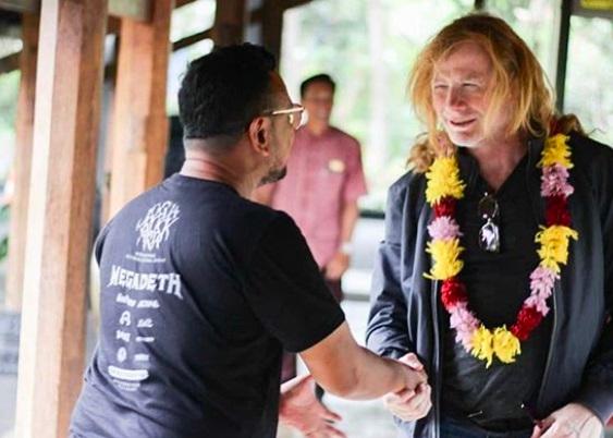 7 Potret Megadeth Tiba di Yogyakarta, Siap Guncang Jogjarockarta