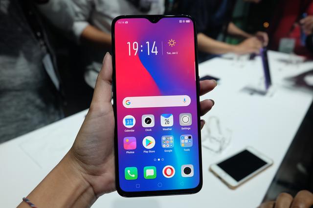 Penampakan Oppo Watch dan Kamera Find X2