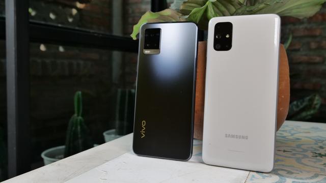 Adu Spesifikasi Galaxy M51 atau Vivo V20, Mending Mana?