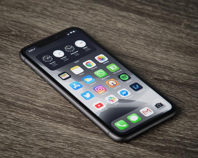 Ada Harapan iPhone 12 Pro Max Punya Layar 120Hz