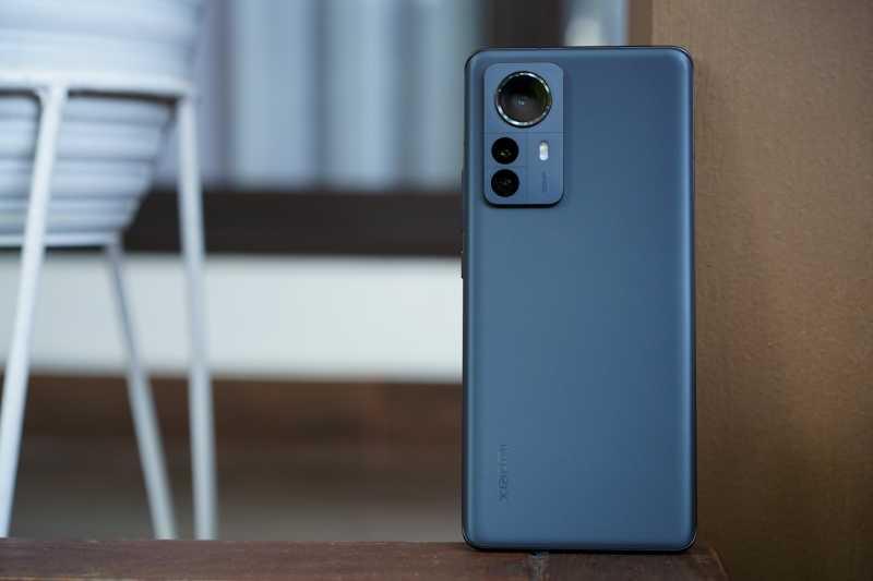 Review Xiaomi 12 Pro: <i>Flagship</i> Wajib buat Mi Fans