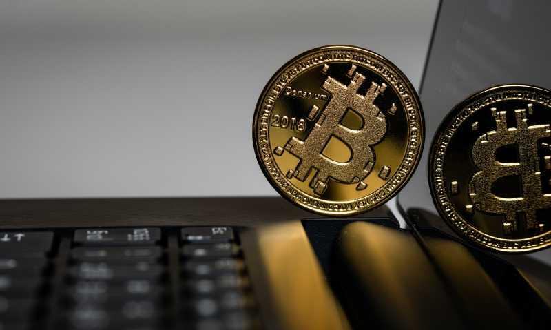 Harga Bitcoin Jatuh ke Level Terburuk