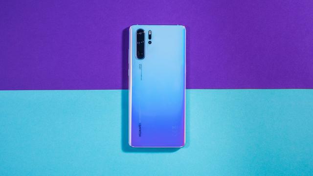 Bocoran Tampang Huawei P40 Pro Tanpa Bezel, Tapi Mirip Galaxy S10+