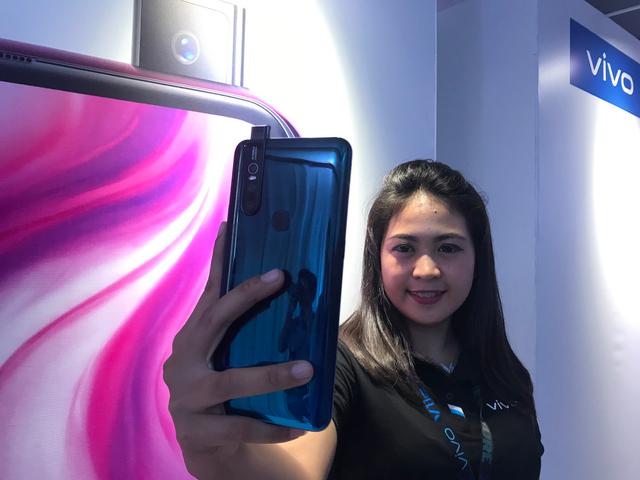 Baru Rilis, Kamera ‘Unik’ Vivo V15 Harus Bersaing dengan Oppo