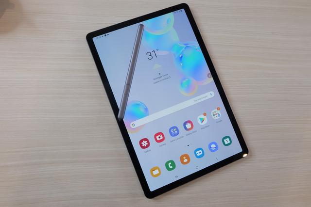 Samsung Galaxy Tab S7 Tak Dukung Sensor Sidik Jari dalam Layar?