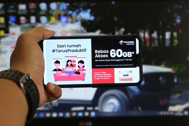 Telkomsel Siapkan CloudX untuk Saingi Zoom