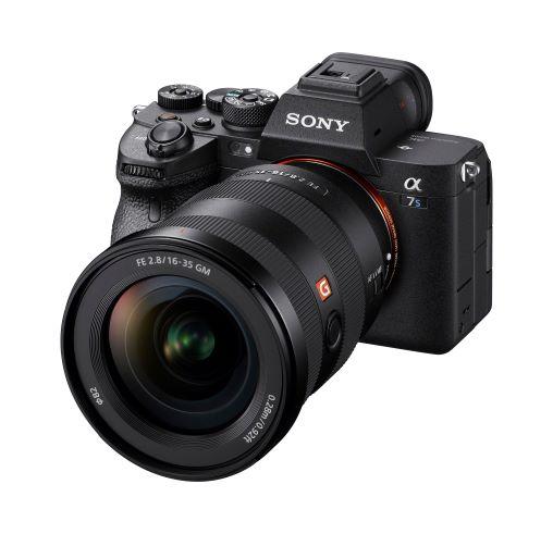 Kenalan dengan Sony Alpha 7S III