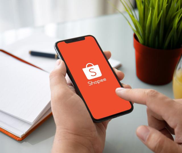 Fitur Baru Shopee Ini Bisa Intip Belanjaan Teman, Langgar Privasi?