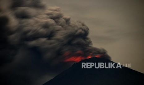 Telkomsel Tambah Delapan BTS di Wilayah Gunung Agung