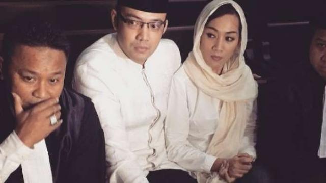 Tiba-tiba Diceraikan, Istri Sandy Tumiwa Ogah Rujuk