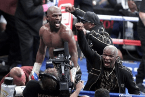 Mayweather akan pensiun setelah kalahkan McGregor