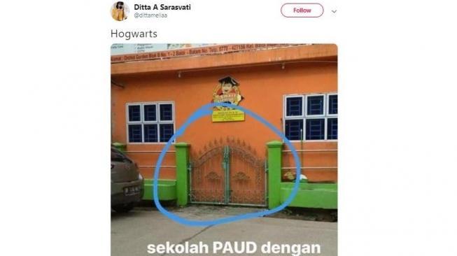 Bikin Ngakak, Harus Bisa Ilmu Sihir untuk Masuk Gerbang Sekolah Ini