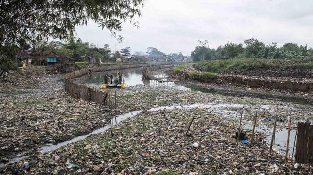 Begini Taktik Ridwan Kamil Jadikan Citarum Jadi Sungai Terindah