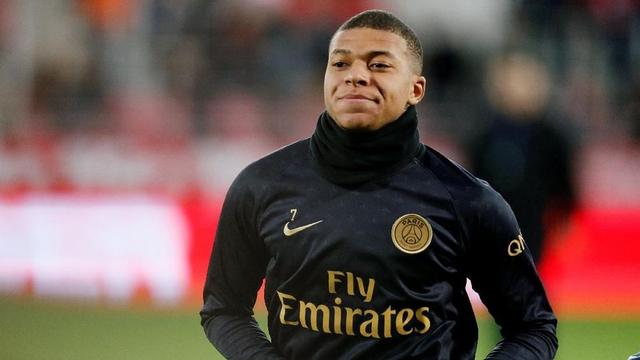 Mbappe Pilih Tidur Ketika Melihat Messi Cetak Gol