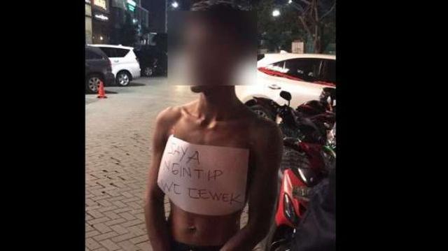 Intip Perempuan di Toilet, OB Restoran Dihukum Seperti Ini