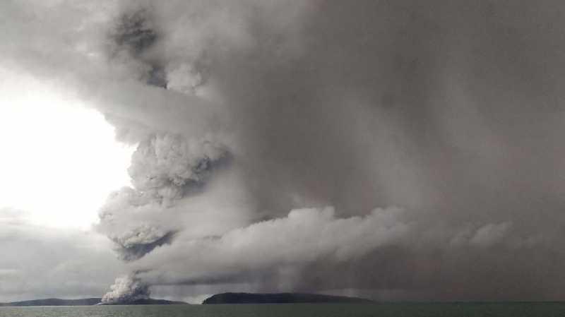 Kisah Nekat Windi di Pusaran Jarak Tembak Anak Krakatau