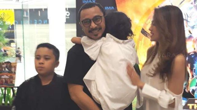 Keenakan, Istri Giring Nidji Hamil Anak Ke-4