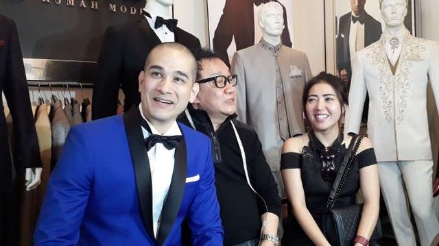 Menikah Lagi, Okan Kornelius Cuma Siapkan 2 Baju Pengantin